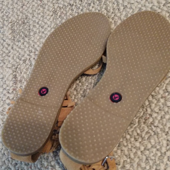 Sandals - Picture 3 of 4